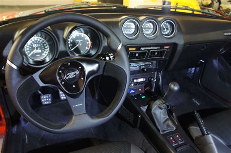 datsun 240z dashboard